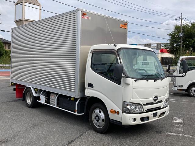 デュトロ 日野 小型 アルミバン 最大積載2000kg トランテックス製アルミバン R1年9月製 左スライド扉 標準ロングボディー(2枚目)