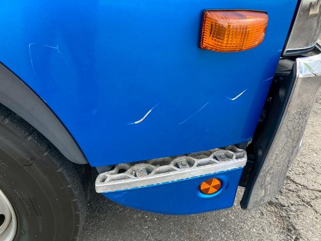 ヒノレンジャー 日野 中型 ローダーダンプ 最大積載2550kg 新明和製ローダーダンプ H31年1月製 クイック自動シート リア丸ピン加工 アルミブリッジ付き 最大積載量2550kg 6MT(33枚目)