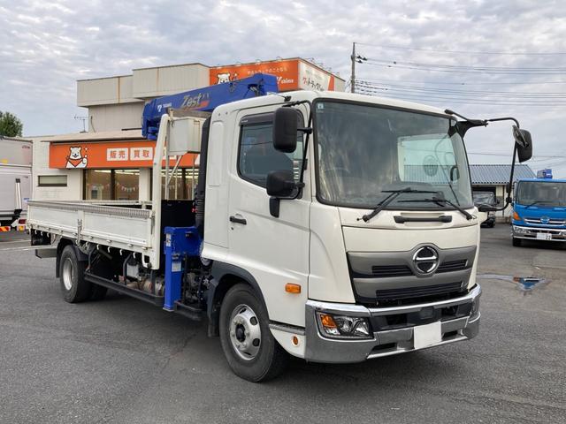 ヒノレンジャー 日野 中型 クレーン付平ボディー 最大積載2500kg タダノ4段(2.93t吊)ZX364HRSA R2年5月製 ラジコン フックイン 警報型 アウトリガー差違い セイコーラック2個 引き出しフック6個 標準ロングボディー(2枚目)