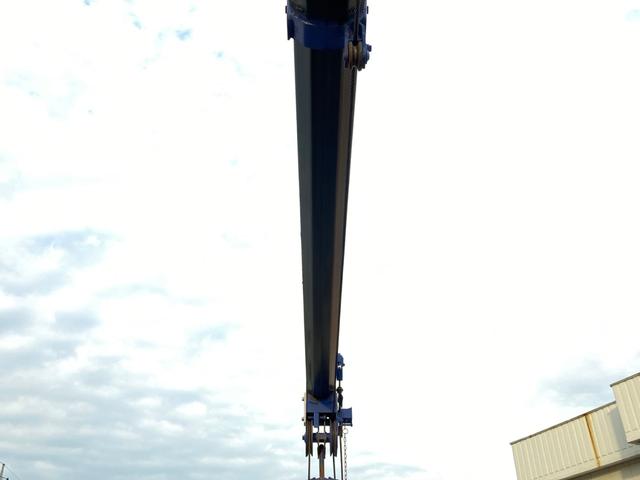 ヒノレンジャー 日野 中型 クレーン付平ボディー 最大積載2500kg タダノ4段(2.93t吊)ZX364HRSA R2年5月製 ラジコン フックイン 警報型 アウトリガー差違い セイコーラック2個 引き出しフック6個 標準ロングボディー(12枚目)