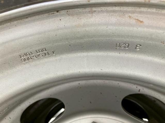 ヒノレンジャー 日野 中型 クレーン付平ボディー 最大積載2500kg タダノ4段(2.93t吊)ZX364HRSA R2年5月製 ラジコン フックイン 警報型 アウトリガー差違い セイコーラック2個 引き出しフック6個 標準ロングボディー(27枚目)