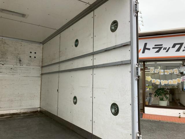 ダイナトラック トヨタ 小型 アルミバン 最大積載2000kg 日本フルハーフ製アルミバン H27年8月製 壁フック8個 AT2ペダル(27枚目)