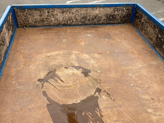 ダイナトラック 日野 小型クレーン付平 最大積載量3500kg ユニック車段(2.93t吊)URR294RKK H29年3月製 アウトリガー差違 ラジコン フックインセイコーラック2個 最大積載量3500kg ワイド超ロングボディー(8枚目)