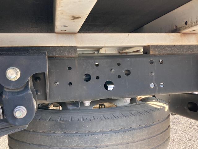 デュトロ 日野 小型平ボディー 標準ロング 最大積載3000kg メーダー完成ボディー 標準幅 4300ロング セイコーラック2個 最大積載量3000kg ボディー仕上済み(10枚目)