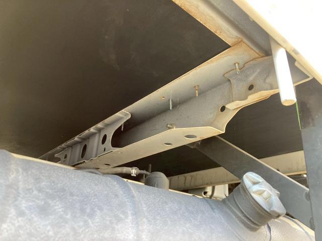 デュトロ 日野 小型平ボディー 標準ロング 最大積載3000kg メーダー完成ボディー 標準幅 4300ロング セイコーラック2個 最大積載量3000kg ボディー仕上済み(29枚目)