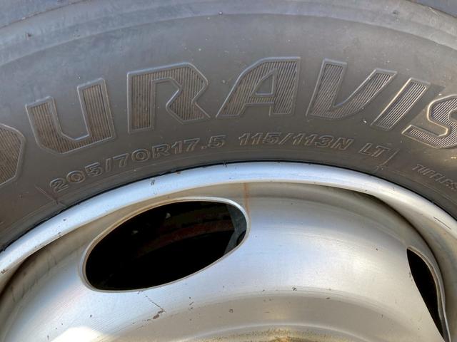 デュトロ 日野 小型平ボディー 標準ロング 最大積載3000kg メーダー完成ボディー 標準幅 4300ロング セイコーラック2個 最大積載量3000kg ボディー仕上済み(31枚目)