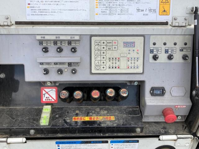 デュトロ アイチ製高所作業車 SH15B 14.6m H24年7月製 FRPバッケット ウインチ付 電工仕様 アワーメーター4938h(8枚目)