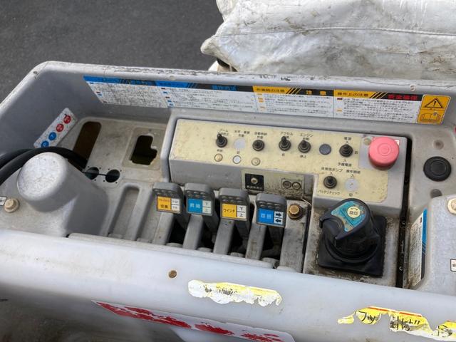 デュトロ アイチ製高所作業車 SH15B 14.6m H24年7月製 FRPバッケット ウインチ付 電工仕様 アワーメーター4938h(11枚目)