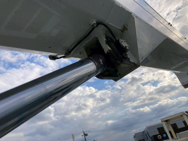 デュトロ アイチ製高所作業車 SH15B 14.6m H24年7月製 FRPバッケット ウインチ付 電工仕様 アワーメーター4938h(29枚目)