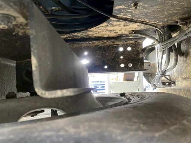 デュトロ アイチ製高所作業車 SH15B 14.6m H24年7月製 FRPバッケット ウインチ付 電工仕様 アワーメーター4938h(37枚目)