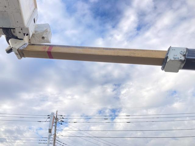 デュトロ アイチ製高所作業車 SH15B 14.6m H24年7月製 FRPバッケット ウインチ付 電工仕様 アワーメーター4938h(39枚目)