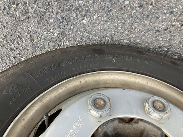 デュトロ アイチ製高所作業車 SH15B 14.6m H24年7月製 FRPバッケット ウインチ付 電工仕様 アワーメーター4938h(43枚目)