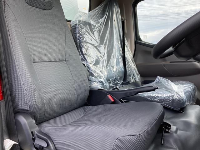 キャンター 三菱ふそう 小型塵芥車 4.3立米 最大積載2000kg 新明和製プレス式パッカー車 R7年4月製 4.3立米 汚水タンク 連続スイッチ 排出版式 標準幅 最大積載量2000kg 未稼働車(17枚目)