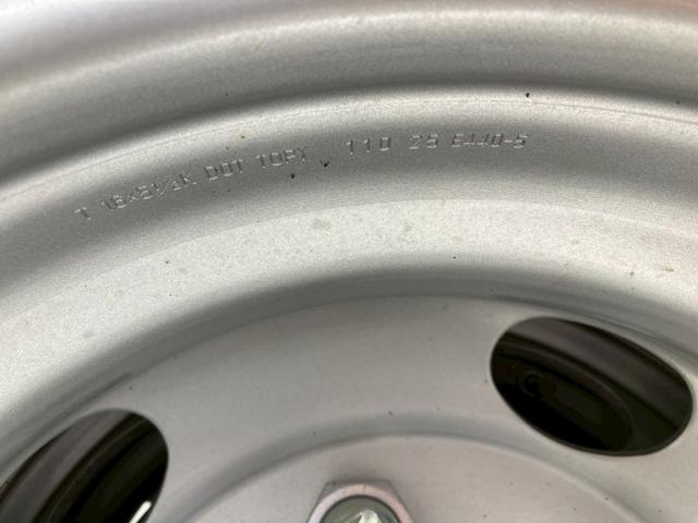 キャンター 三菱ふそう 小型塵芥車 4.3立米 最大積載2000kg 新明和製プレス式パッカー車 R7年4月製 4.3立米 汚水タンク 連続スイッチ 排出版式 標準幅 最大積載量2000kg 未稼働車(23枚目)