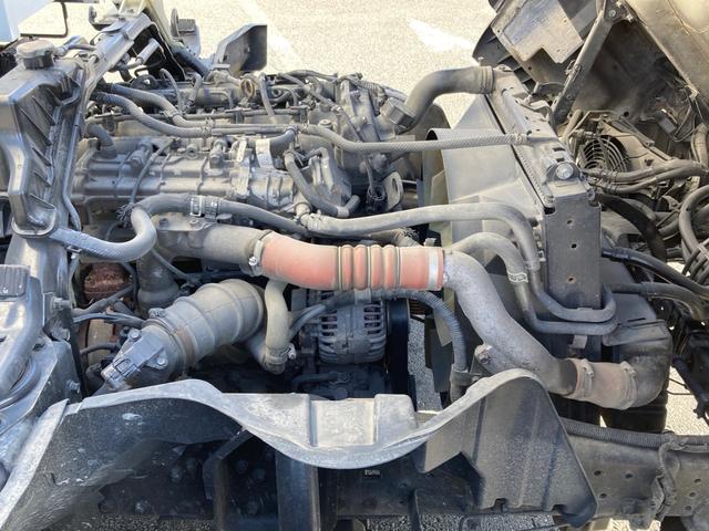 キャンター 三菱ふそう　小型ワイドダンプ　最大積載４０００ｋｇ　新明和製ワイドダンプ　Ｈ２７年８月製　手動シート　リア丸ピン加工　ワイド幅　最大積載量４０００ｋｇ（18枚目）