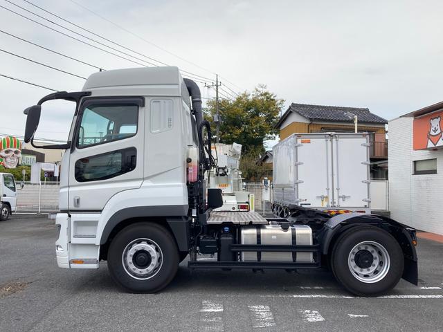 スーパーグレート 三菱ふそう　トラクターヘッド　第５輪荷重１１５００ｋｇ　ソーシン製カプラー　Ｒ６年２月製　ハイルーフ　シフトパイロット２ペダル　未稼働車　第５輪荷重１１５００ｋｇ（5枚目）