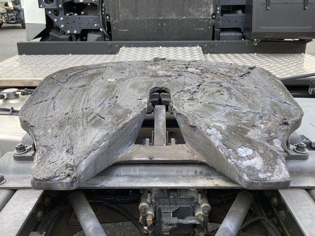 スーパーグレート 三菱ふそう　トラクターヘッド　第５輪荷重１１５００ｋｇ　ソーシン製カプラー　Ｒ６年２月製　ハイルーフ　シフトパイロット２ペダル　未稼働車　第５輪荷重１１５００ｋｇ（9枚目）