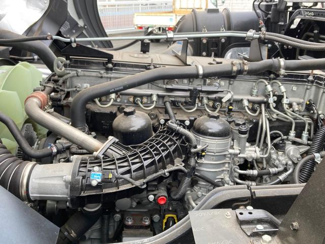 スーパーグレート 三菱ふそう　トラクターヘッド　第５輪荷重１１５００ｋｇ　ソーシン製カプラー　Ｒ６年２月製　ハイルーフ　シフトパイロット２ペダル　未稼働車　第５輪荷重１１５００ｋｇ（13枚目）