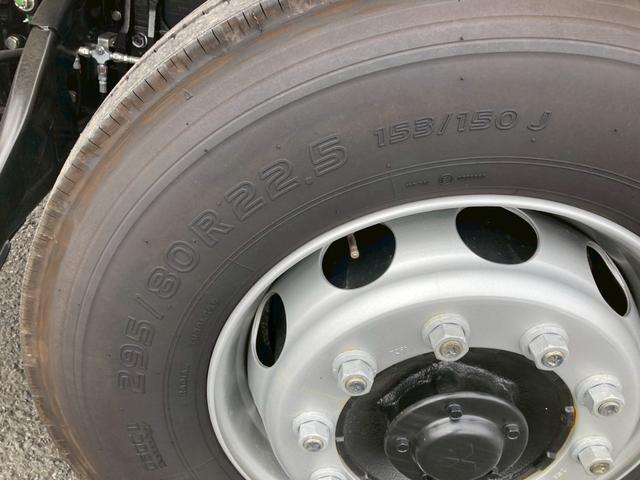 スーパーグレート 三菱ふそう　トラクターヘッド　第５輪荷重１１５００ｋｇ　ソーシン製カプラー　Ｒ６年２月製　ハイルーフ　シフトパイロット２ペダル　未稼働車　第５輪荷重１１５００ｋｇ（25枚目）