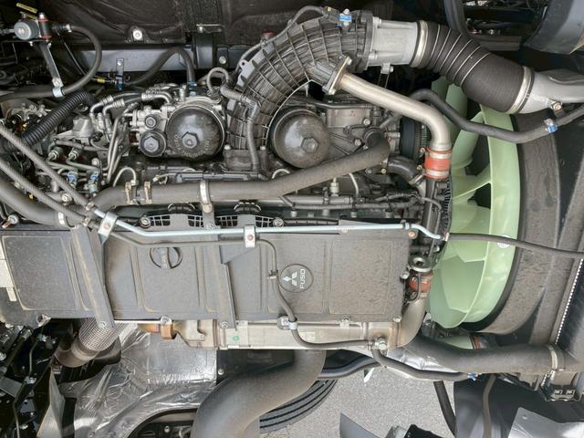 スーパーグレート 三菱ふそう　トラクターヘッド　第５輪荷重１１５００ｋｇ　ソーシン製カプラー　Ｒ６年２月製　ハイルーフ　シフトパイロット２ペダル　未稼働車　第５輪荷重１１５００ｋｇ（29枚目）