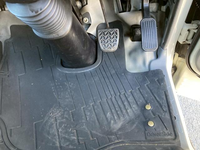 ダイナトラック トヨタ　小型アルミウイング　最大積載２９５０ｋｇ　パブコ製アルミウイング　Ｈ２５年８月製　セイコーラック２個　ラッシングレール２段　引き出しフック８個　ＡＴ　標準ロングボディー　最大積載量２９５０ｋｇ（41枚目）