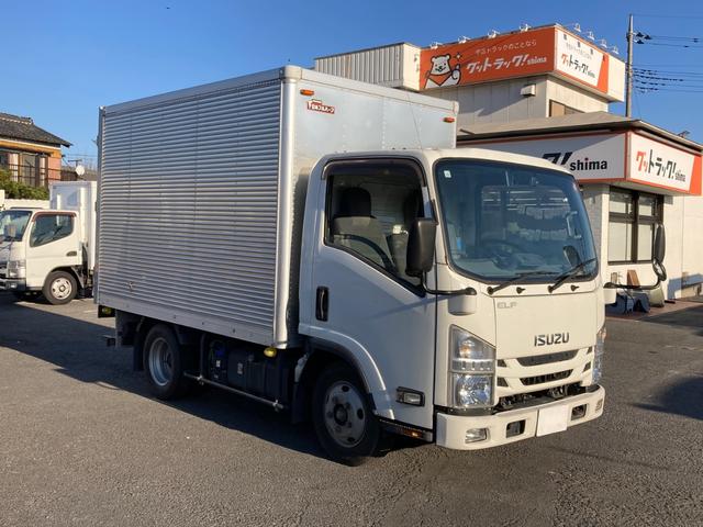 エルフトラック いすゞ　小型アルミバン　最大積載３０００ｋｇ　日本フルハーフ製アルミバン　左サイド扉　スムーサー２ペダル　標準十尺　最大積載量３０００ｋｇ（2枚目）