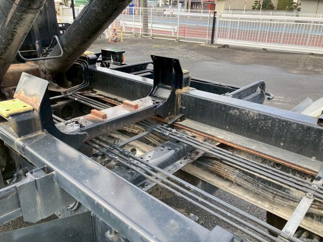 スーパーグレート 三菱ふそう　大型フックロール　最大積載１０４００ｋｇ　極東製フックロール　Ｒ５年４月製　ツインホイスト　ハイルーフ　アルミホイール　７ＭＴ　最大積載量１０４００ｋｇ（25枚目）