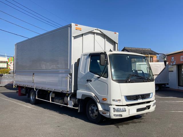 ファイター 三菱ふそう　中型アルミウイング　最大積載２７００ｋｇ　トランテックス製アルミウイング　Ｒ２年１１月製　リアエアサス　セイコーラック２個　ラッシングレール２段　引き出しフック１０個　６ＭＴ　６２ワイド　最大積載量２７００ｋｇ（2枚目）