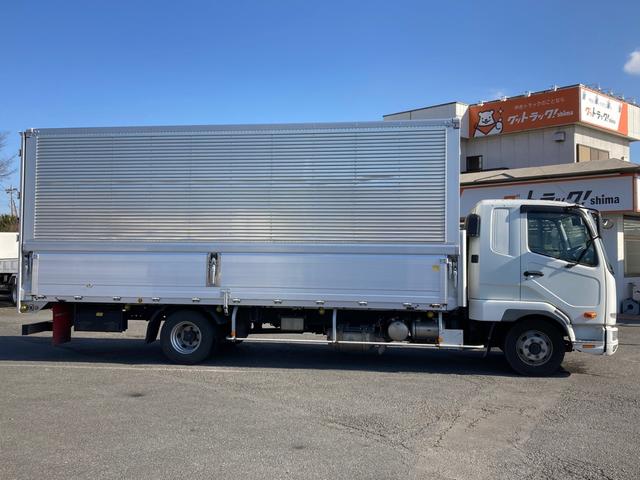 ファイター 三菱ふそう　中型アルミウイング　最大積載２７００ｋｇ　トランテックス製アルミウイング　Ｒ２年１１月製　リアエアサス　セイコーラック２個　ラッシングレール２段　引き出しフック１０個　６ＭＴ　６２ワイド　最大積載量２７００ｋｇ（8枚目）