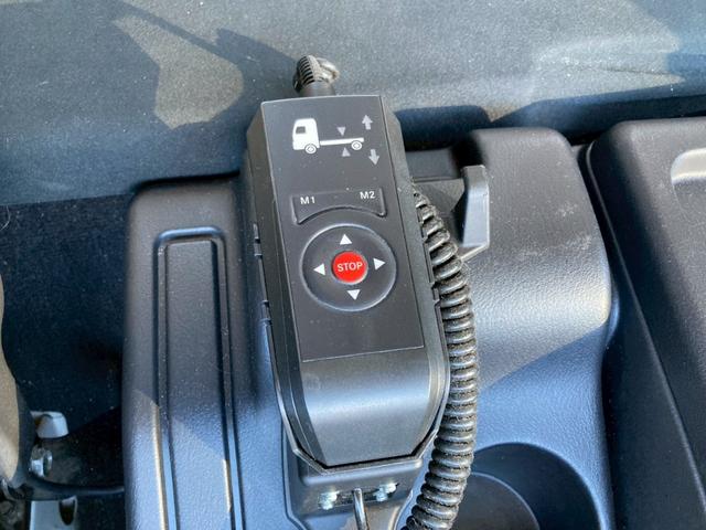 ファイター 三菱ふそう　中型アルミウイング　最大積載２７００ｋｇ　トランテックス製アルミウイング　Ｒ２年１１月製　リアエアサス　セイコーラック２個　ラッシングレール２段　引き出しフック１０個　６ＭＴ　６２ワイド　最大積載量２７００ｋｇ（39枚目）