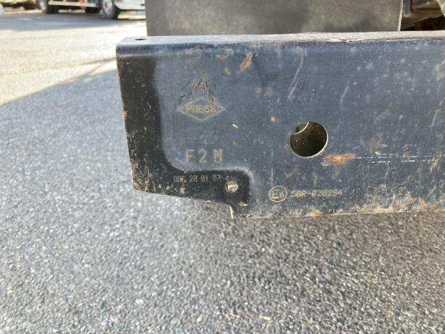 フォワード いすゞ　中型一方開ダンプ　最大積載３６５０ｋｇ　新明和製一方開ダンプ　Ｒ２年３月製　クイック自動シート　リア丸ピン加工　ボディー仕上済み　６ＭＴ（29枚目）