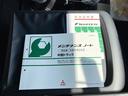 三菱ふそう　増トンクレーン付平ボディー　最大積載量７．６ｔ　タダノ４段（２．９３ｔ吊）クレーン　Ｒ６年月製　ラジコン　フックイン　アウトリガー差違い　警報型　パブコ製アルミブロック平ボディー　３方開　ワイド　ロング　最大積載量７６００ｋｇ　６ＭＴ　未稼働車（63枚目）