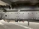 日野 小型 低温冷蔵冷凍バン 最大積載2000kg 東プレ製-30℃冷凍機 H27年10月製 東プレ製箱 新明和製格納PG ラッシングレール2段 左スライド扉(33枚目)