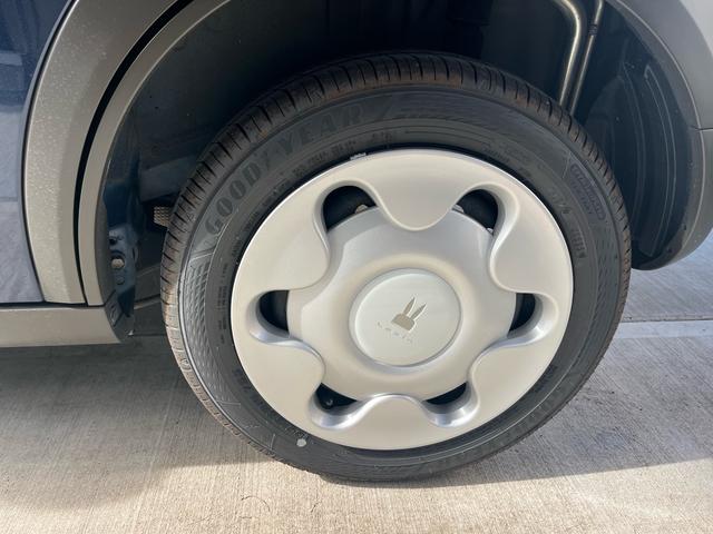 アルトラパン モード　シートヒーター　スマ－トキ－　スペアキー　社外ナビ　ＥＳＰ　ベンチシート　オートエアコン　ＨＩＤヘッドライト　デュアルセンサーブレーキサポート（25枚目）