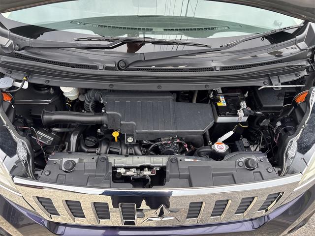 ｅＫスペースカスタム カスタムＴ　ｅ－アシスト　４ＷＤ　納車時新品タイヤ　両側電動スライドドア　ヘッドランプ　ＨＩＤ　シートヒーター　バックモニター　プッシュスタート　スマートキー　オートエアコン（17枚目）