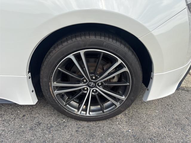 ８６ ＧＴ　スーパーチャージャー　ＴＲＤエアロ　ＴＲＤメーター　ＴＲＤマフラー　６速ＭＴ　リヤスポイラー　スマートキー　ＥＴＣ（30枚目）