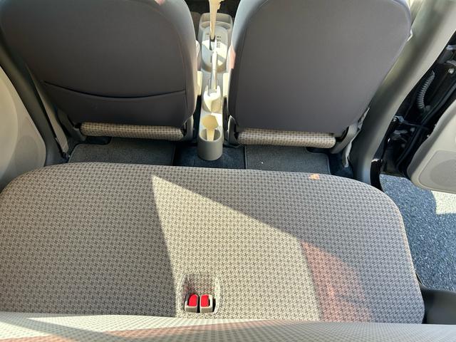 アルト Ｆ　禁煙車　ＣＤ再生　エアコン　パワーウィンドウ　パワーステアリング　ラジオ　タイミングチェーン（20枚目）