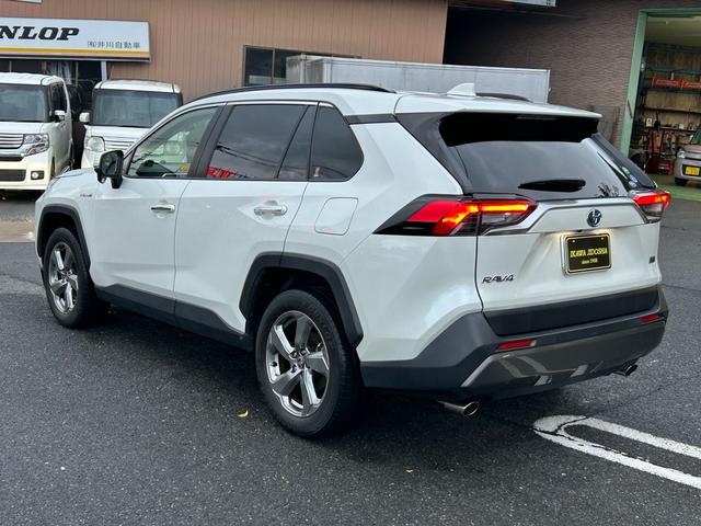 ＲＡＶ４ ハイブリッドＧ　ワンオーナー　ＥＴＣ　ドライブレコーダー前後　メーカーナビ　Ｂｌｕｅｔｏｏｔｈ接続　バックカメラ　コーナーセンサー　パワーシート　シートヒーター　パワーバックドア（7枚目）
