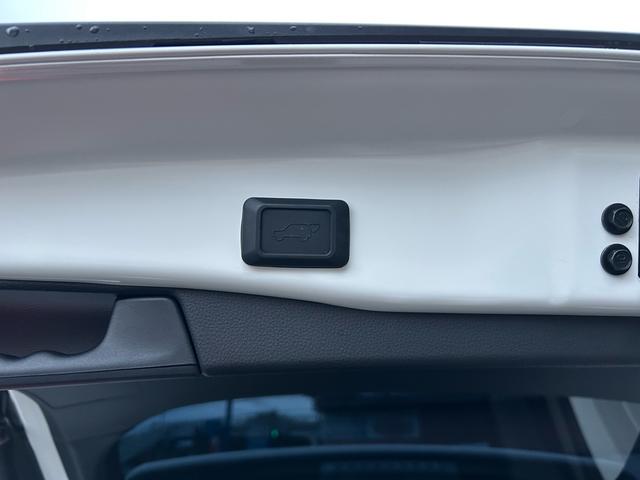 ＲＡＶ４ ハイブリッドＧ　ワンオーナー　ＥＴＣ　ドライブレコーダー前後　メーカーナビ　Ｂｌｕｅｔｏｏｔｈ接続　バックカメラ　コーナーセンサー　パワーシート　シートヒーター　パワーバックドア（34枚目）