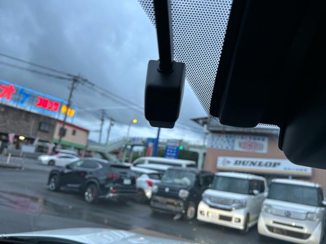ＲＡＶ４ ハイブリッドＧ　ワンオーナー　ＥＴＣ　ドライブレコーダー前後　メーカーナビ　Ｂｌｕｅｔｏｏｔｈ接続　バックカメラ　コーナーセンサー　パワーシート　シートヒーター　パワーバックドア（41枚目）