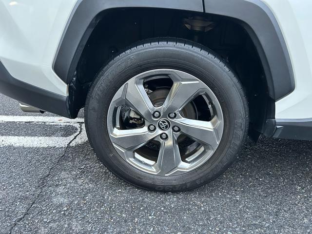 ＲＡＶ４ ハイブリッドＧ　ワンオーナー　ＥＴＣ　ドライブレコーダー前後　メーカーナビ　Ｂｌｕｅｔｏｏｔｈ接続　バックカメラ　コーナーセンサー　パワーシート　シートヒーター　パワーバックドア（52枚目）