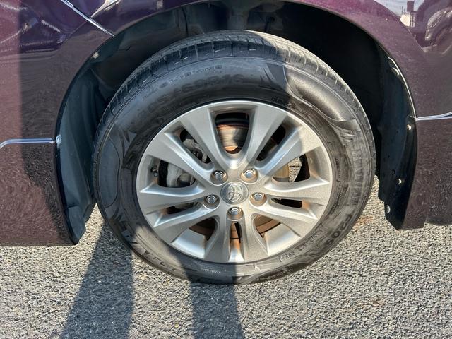 ヴォクシー ＺＳ　煌ＩＩ　後期モデル　ワンオーナー　フロントリアスポイラー　両側電動スライドドア　ナビ　ＴＶ　Ｂｌｕｅｔｏｏｔｈ接続　ＥＴＣ　ユーザー買取車　プッシュスタート　スマートキー　オートライト　電動格納ミラー（33枚目）