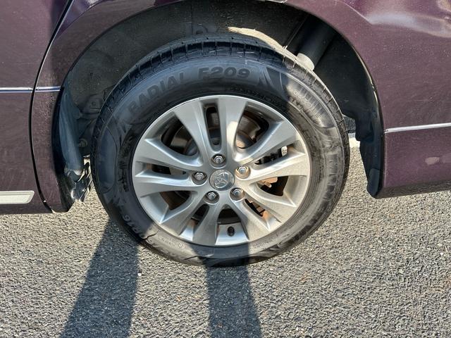 ヴォクシー ＺＳ　煌ＩＩ　後期モデル　ワンオーナー　フロントリアスポイラー　両側電動スライドドア　ナビ　ＴＶ　Ｂｌｕｅｔｏｏｔｈ接続　ＥＴＣ　ユーザー買取車　プッシュスタート　スマートキー　オートライト　電動格納ミラー（34枚目）