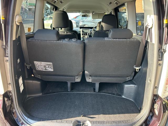 ヴォクシー ＺＳ　煌ＩＩ　後期モデル　ワンオーナー　フロントリアスポイラー　両側電動スライドドア　ナビ　ＴＶ　Ｂｌｕｅｔｏｏｔｈ接続　ＥＴＣ　ユーザー買取車　プッシュスタート　スマートキー　オートライト　電動格納ミラー（35枚目）