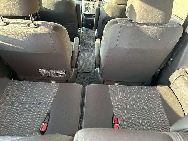 ヴォクシー ＺＳ　煌ＩＩ　後期モデル　ワンオーナー　フロントリアスポイラー　両側電動スライドドア　ナビ　ＴＶ　Ｂｌｕｅｔｏｏｔｈ接続　ＥＴＣ　ユーザー買取車　プッシュスタート　スマートキー　オートライト　電動格納ミラー（36枚目）