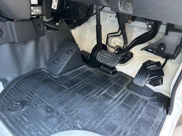 ハイゼットトラック 保冷車 カラー鋼板簡易保冷車 AT 走行距離38580km エアコン パワステ 運転席エアバック 両側スライドドア リア観音開き(90度ストッパー付き)(20枚目)