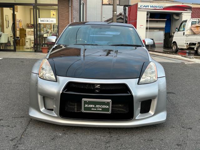 フェアレディＺ バージョンＳＴ　社外１８インチアルミホイール　社外マフラー　車高調（ＴＥＩＮ）　エアロバンパー　リアスポイラー　ボンネット・ルーフブラック塗装　社外ハンドル　６ＭＴ　社外ナビ　ＴＶ　バックカメラ（20枚目）
