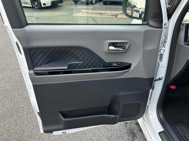 タント カスタムＲＳセレクション　ツートンカラー　純正ナビ　ＴＶ　バックカメラ　ドラレコ　ＥＴＣ　Ｂｌｕｅｔｏｏｔｈ接続　両側パワースライドドア　スマートアシスト　ＬＥＤヘッドライト　シーケンシャル　クリアランスソナー　シートヒーター（31枚目）