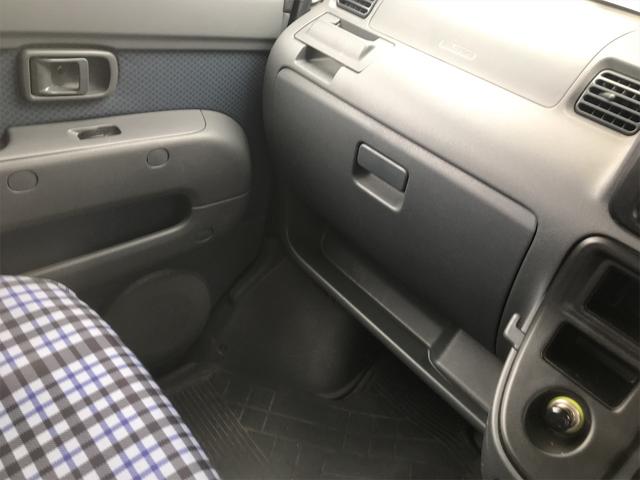クルーズ 4WD SDナビ フルセグTV CD キーレス 電動格納ミラー 両側スライドドア(30枚目)