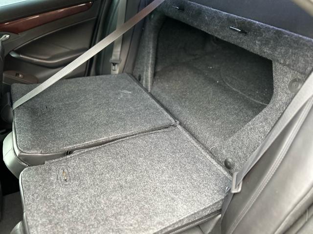 キャデラックＣＴＳ ２．８　２ＷＤ　ナビ　地デジ　バックカメラ　ディラー車実走行　６ＡＴ　革シート　パワーシート　シートヒーター　キーレス　スマートキー（15枚目）